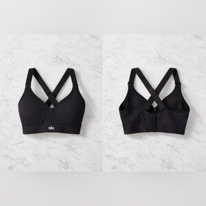 ALO Yoga Ribbed Black Top